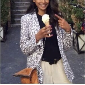 Rachel Zoe muted purple leopard print linen blazer